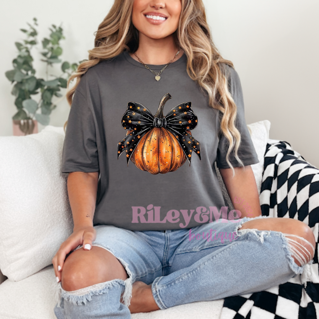 Pumpkin with Bow Tee